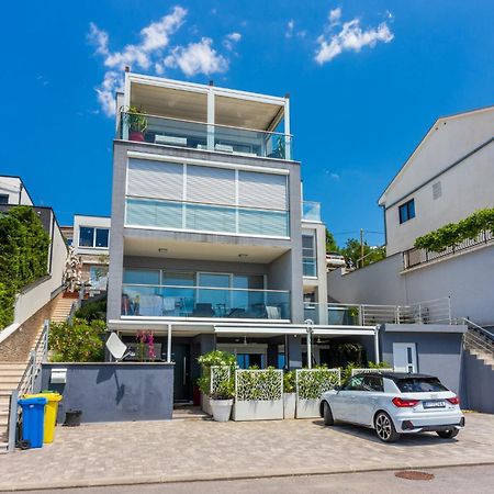 Panoramica Apartment With Whirlpool 茨里克韦尼察 外观 照片
