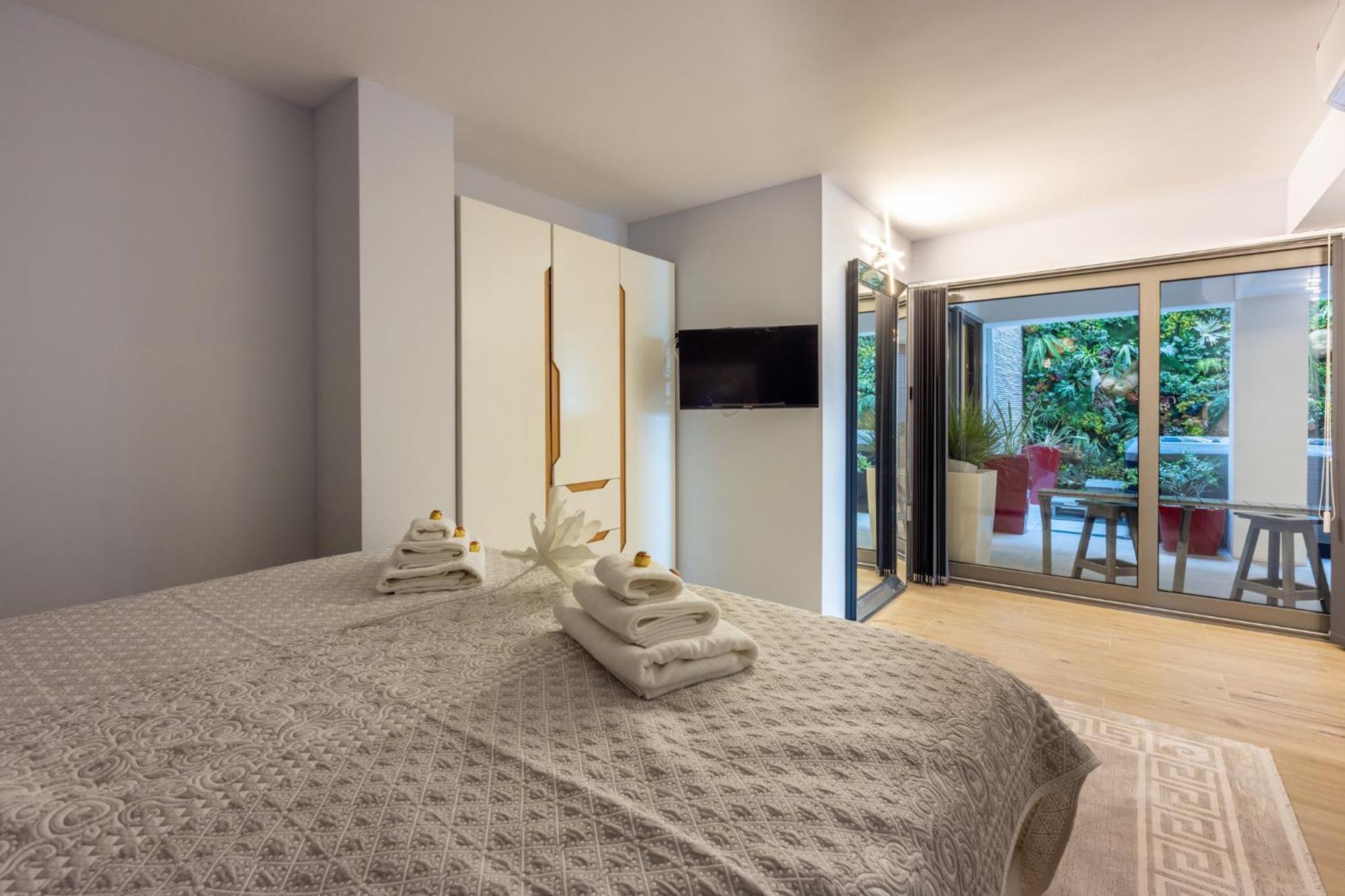 Panoramica Apartment With Whirlpool 茨里克韦尼察 外观 照片