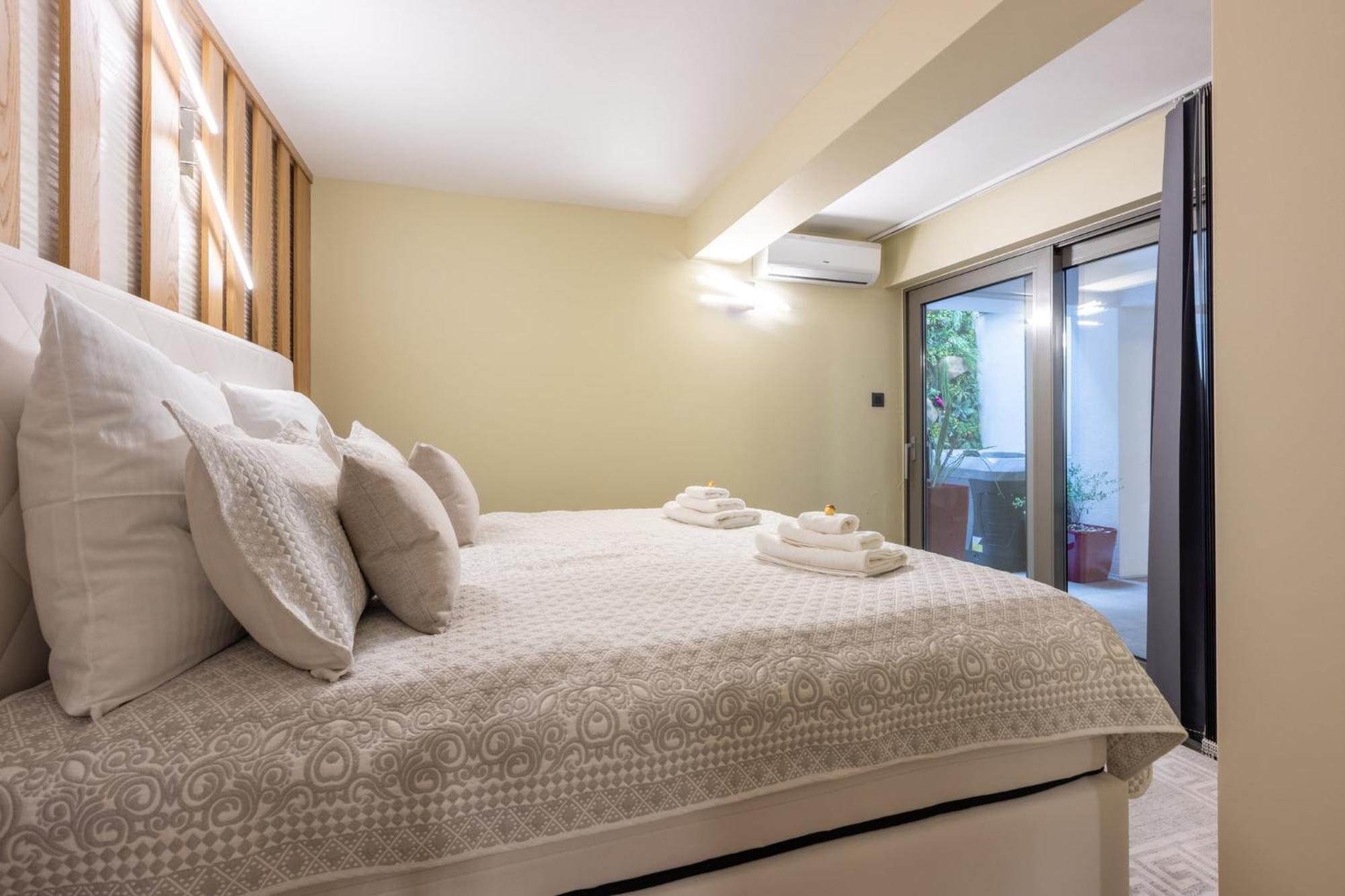 Panoramica Apartment With Whirlpool 茨里克韦尼察 外观 照片